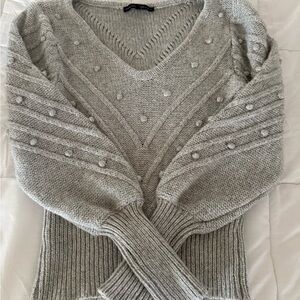 White House Black Market Light Gray V-Neck Sweater